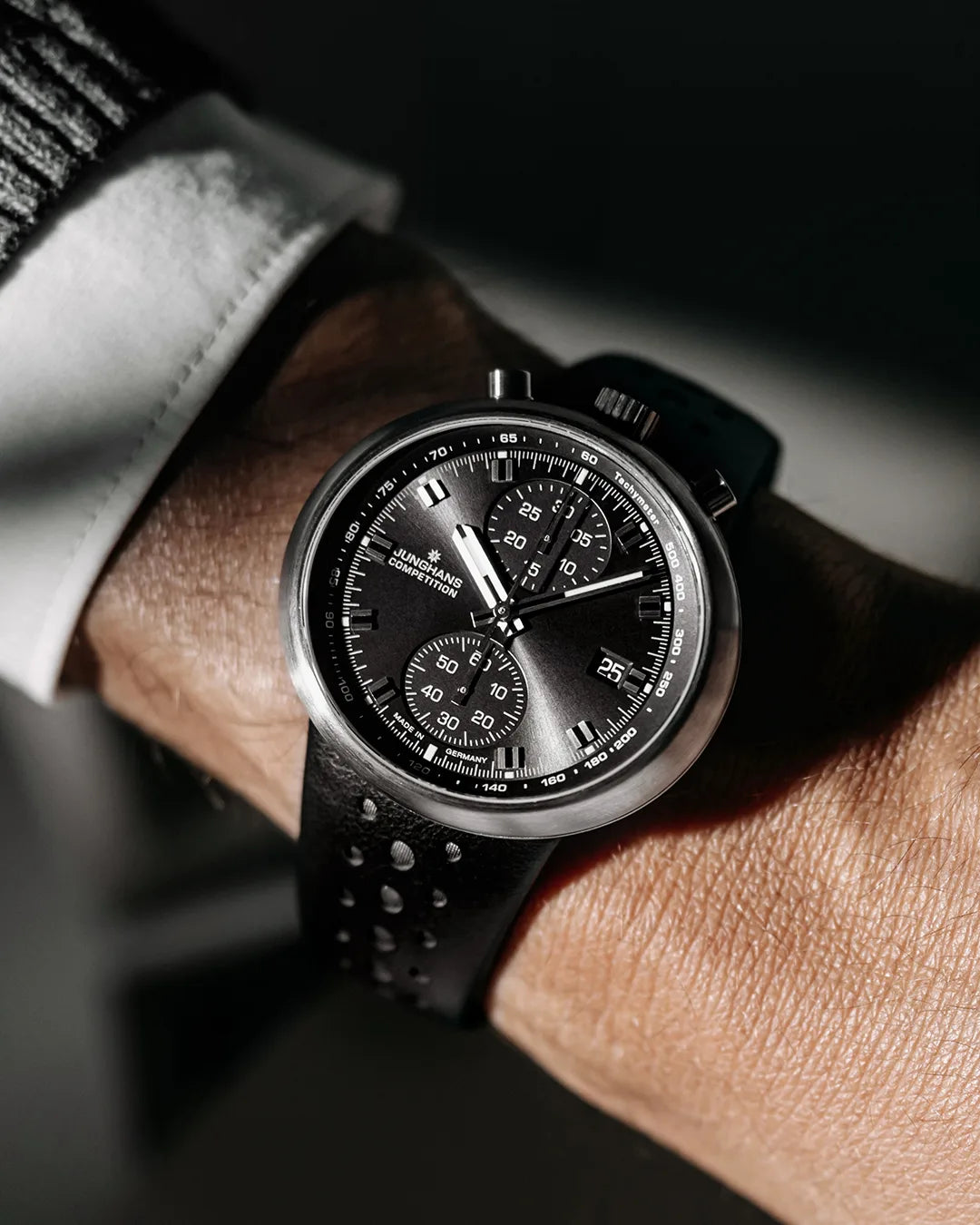 Junghans 1972 Competition - 27/4504.00, view 3