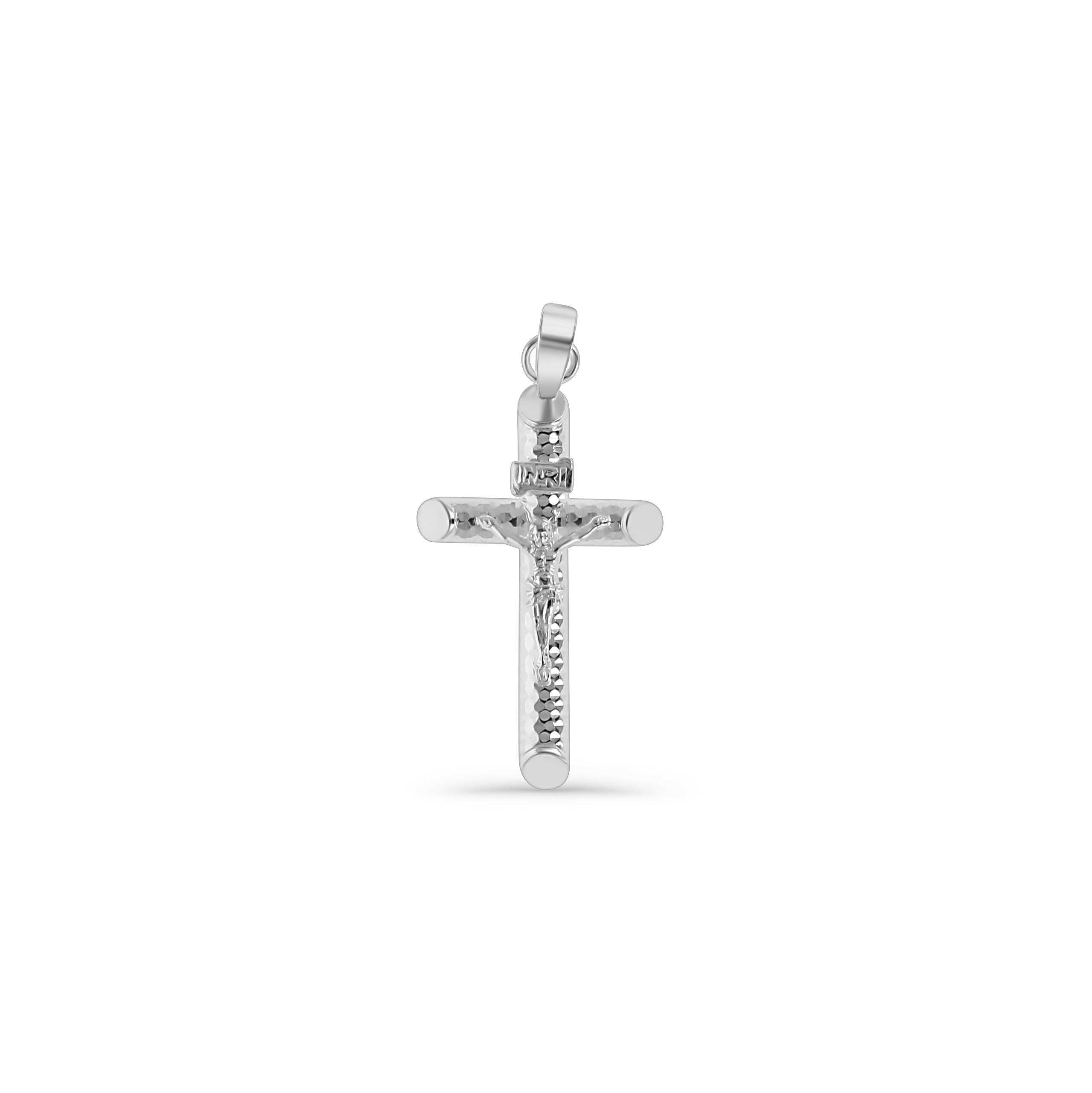 .925 Silver Diamond Cut Crucifix Cross Pendant 1.5g.