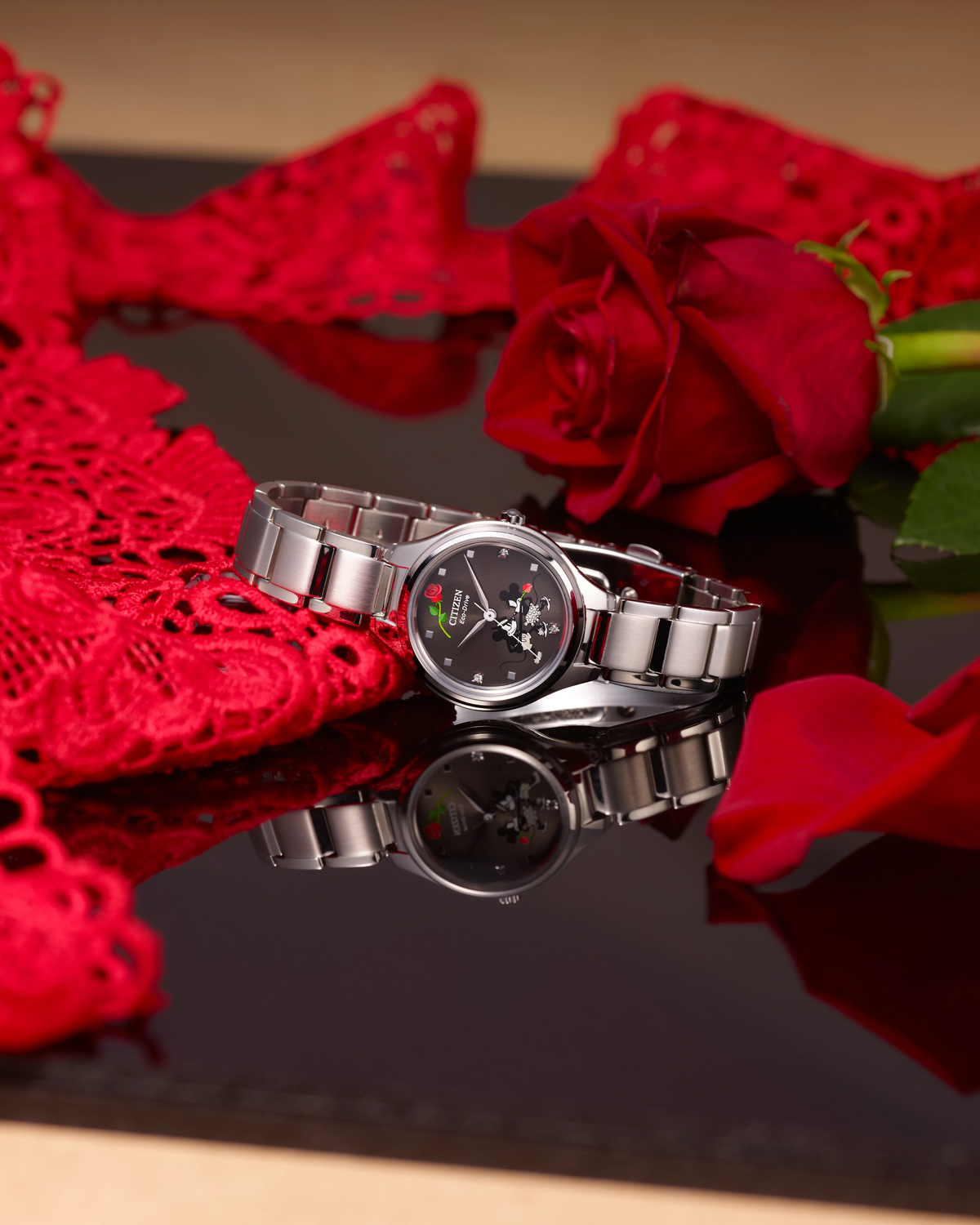 Citizen Eco-Drive Mickey y Minnie Tango