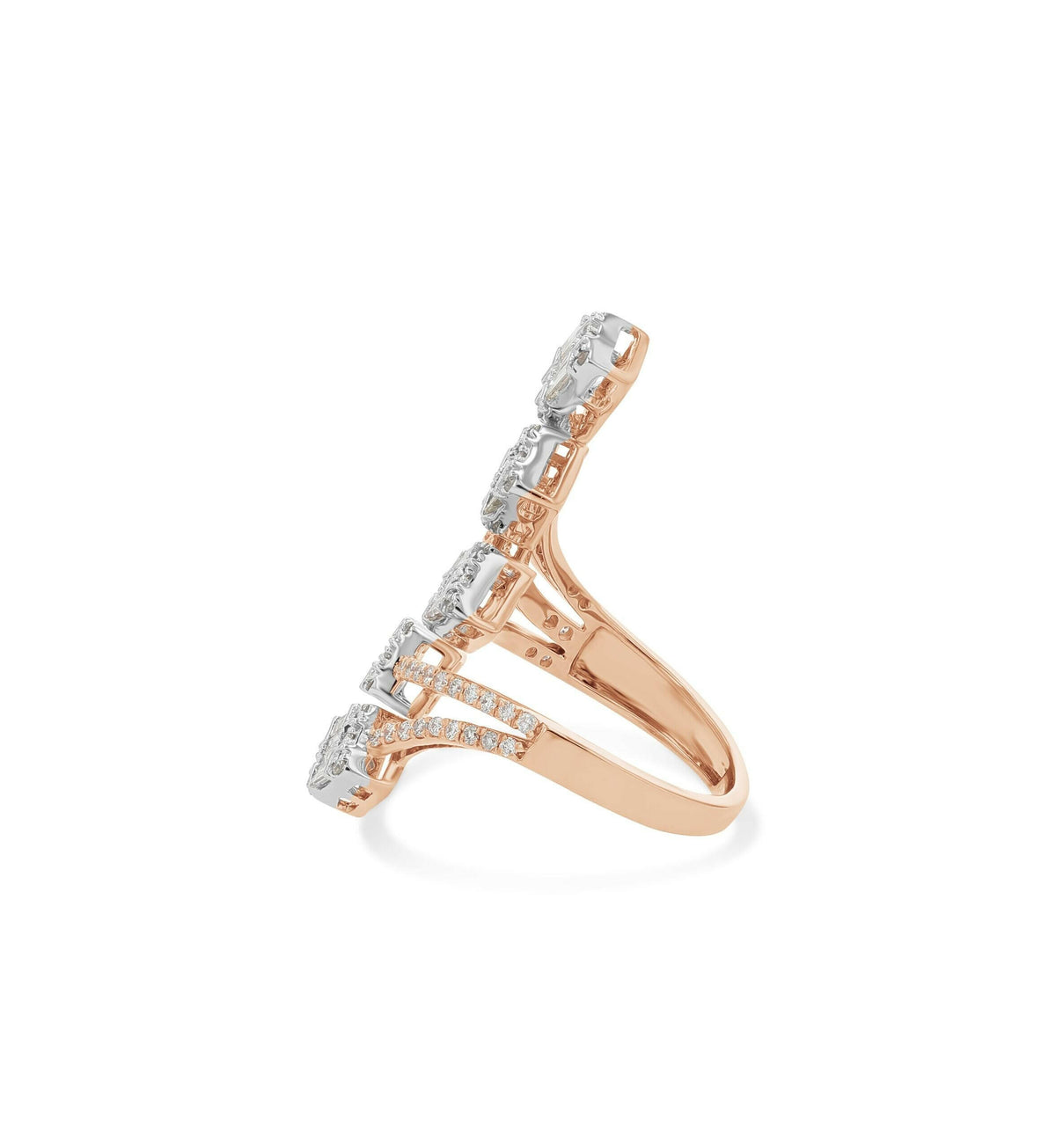 Anillo de cóctel de diamantes en oro rosa