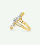 Anillo de cóctel de diamantes con flor y baguette