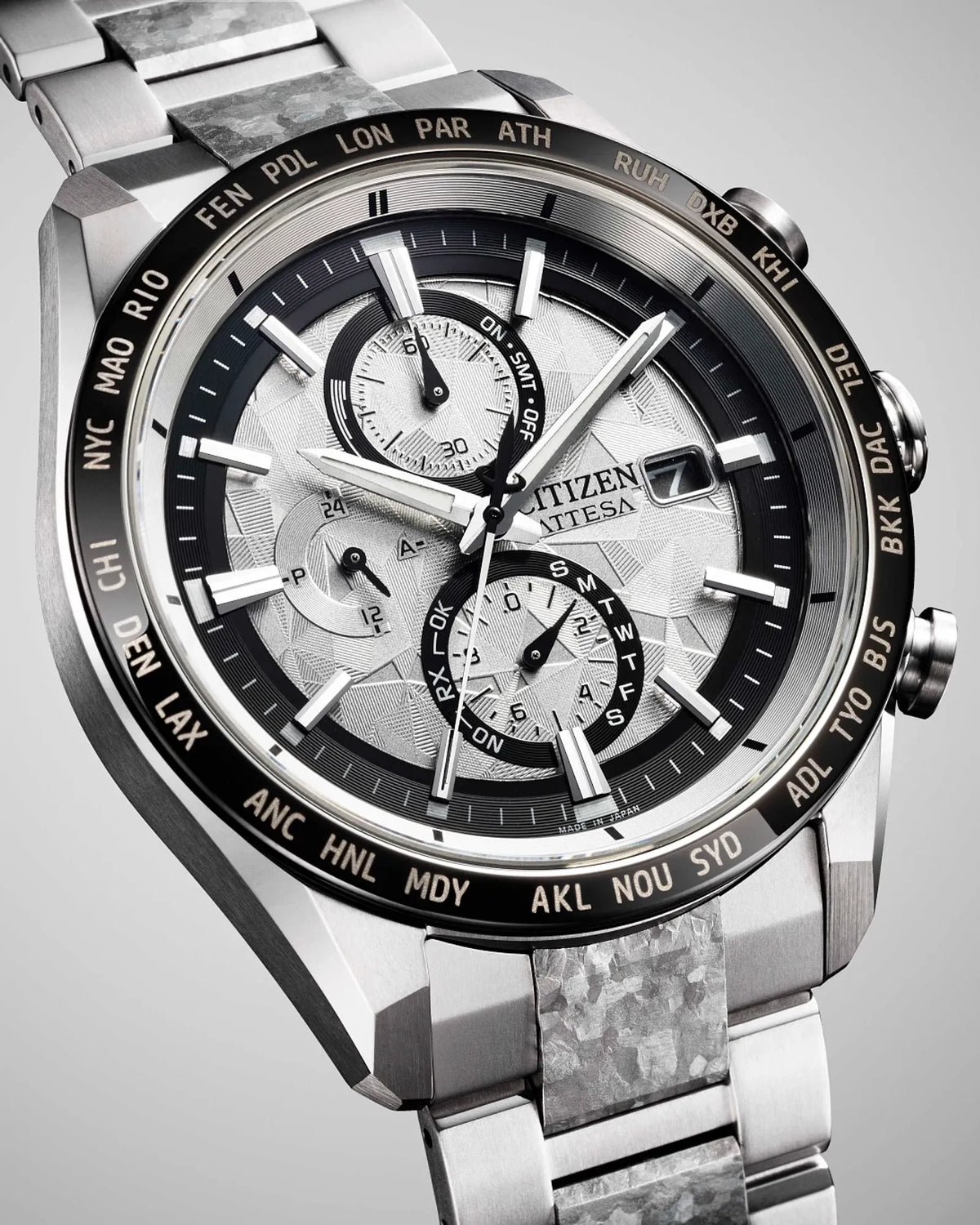 Citizen Attesa Platinum Shine