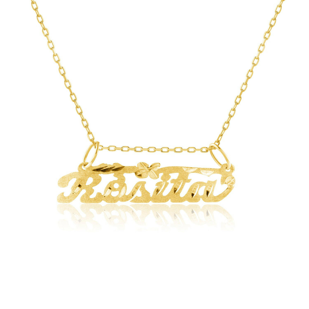 Colgante clásico con nombre y corte de diamante