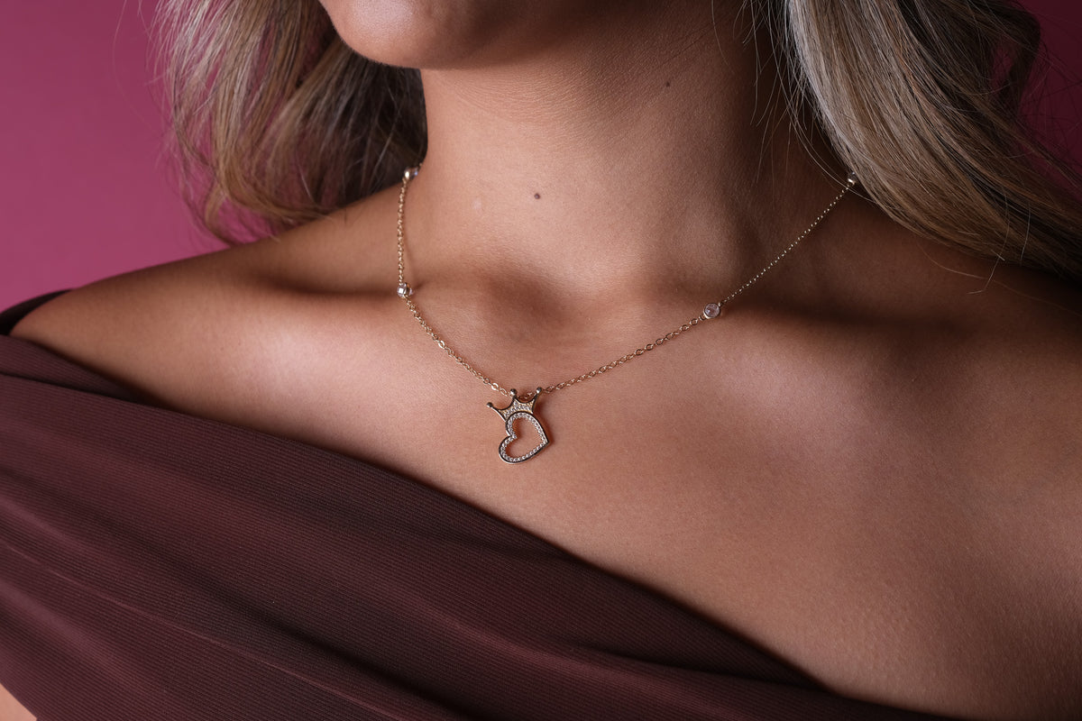 14K Gold Crowned Heart Choker Necklace