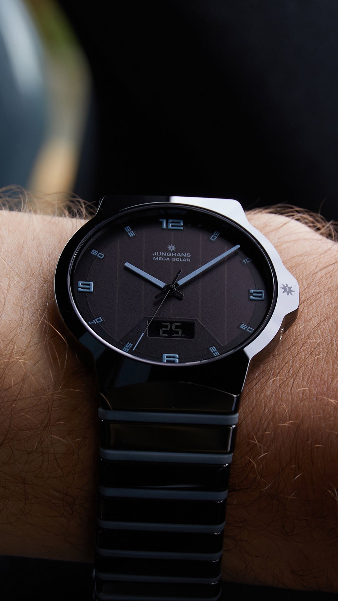 Junghans Force Mega Solar