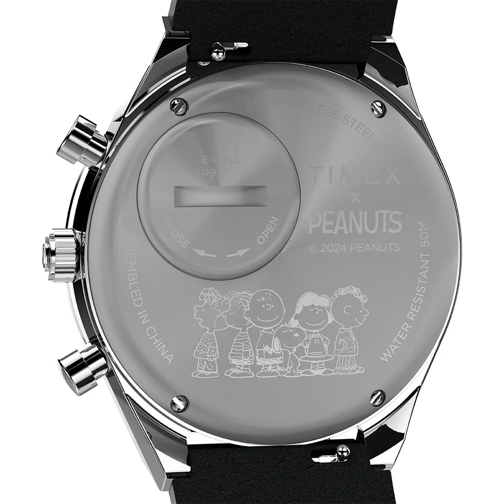 Q Timex® x Peanuts® Snoopy Chronograph - TW2W68900.