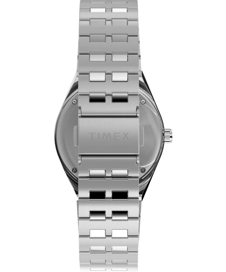 Q Timex x Peanuts® GMT