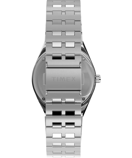 Q Timex x Peanuts® GMT