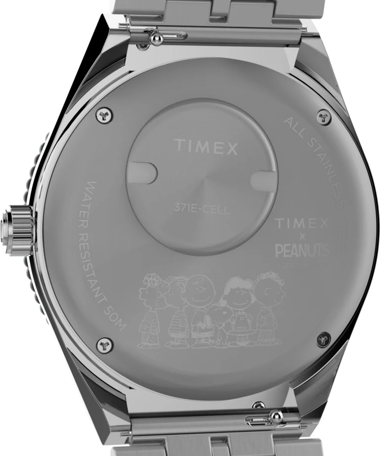 Q Timex x Peanuts® GMT