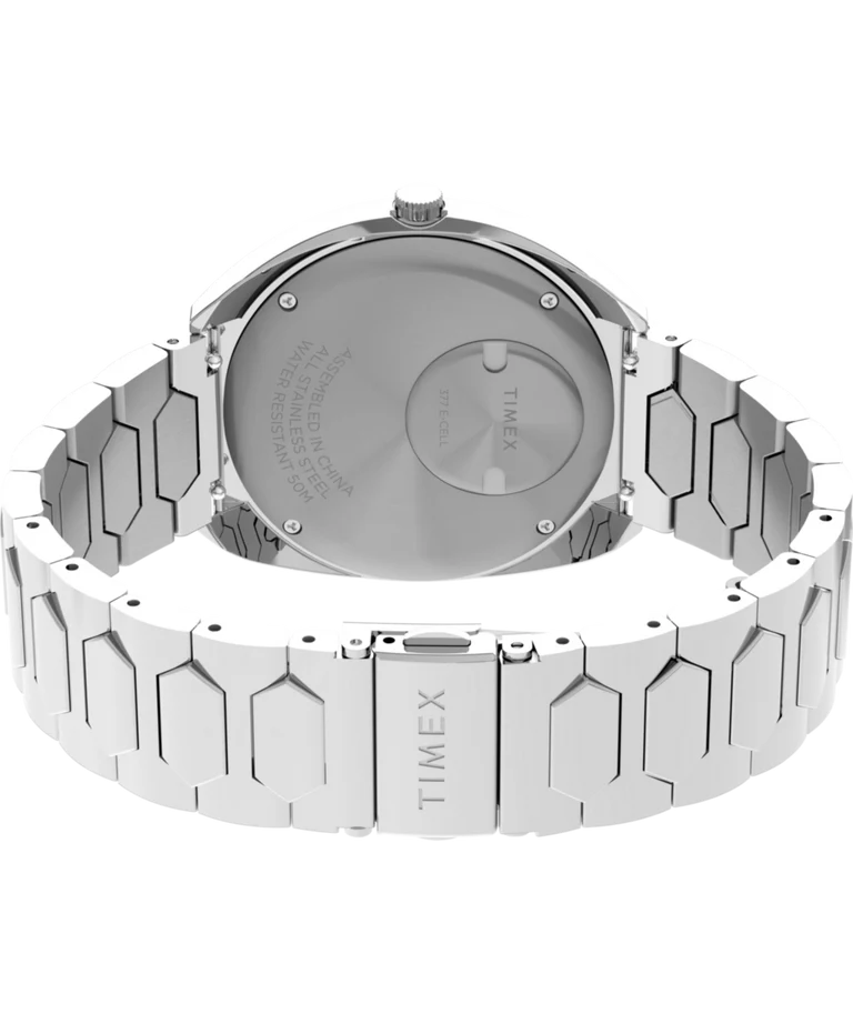 Q Timex® 1972 Time Machine Reissue - TW2Y33100