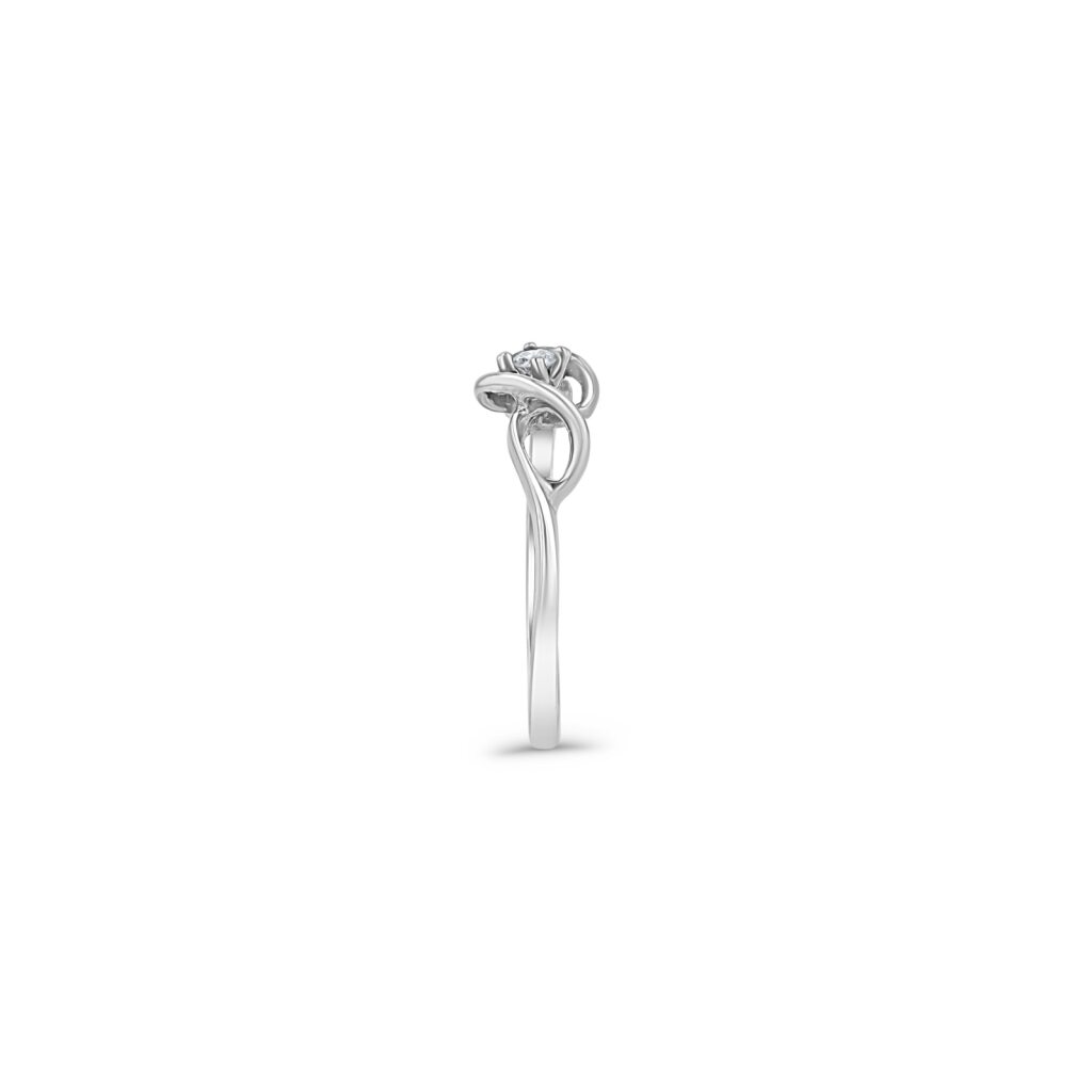 14K White Gold Intertwining Solitaire Ring