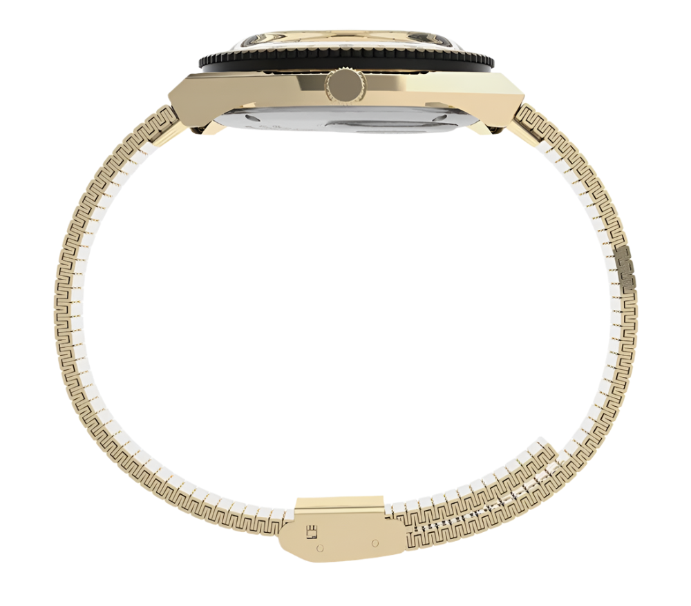 Reloj Timex Q de 36 mm con pulsera de acero inoxidable