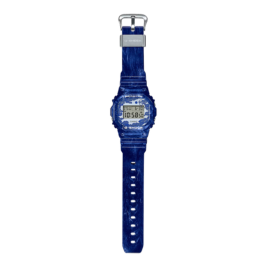 Luxury G-Shock limited edition watch with exquisite blue pottery design